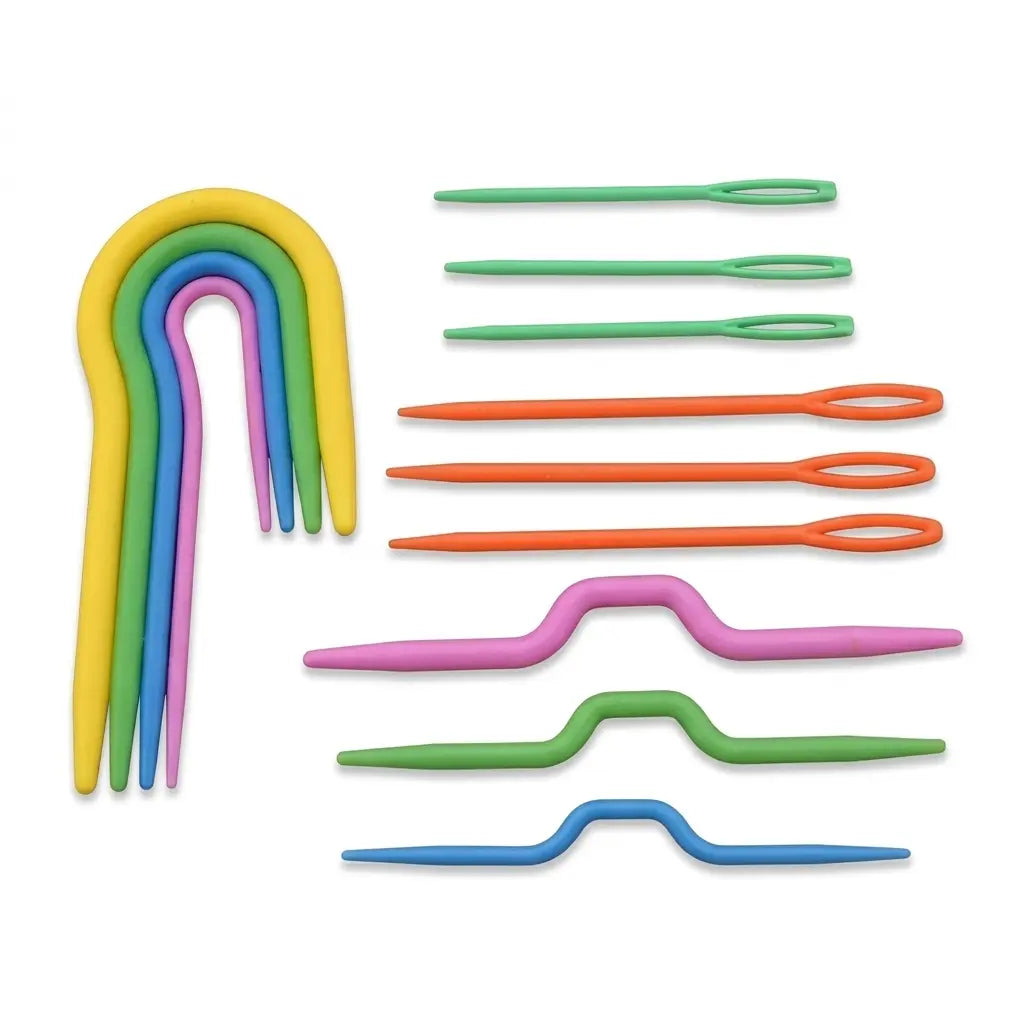13-piece knitting cable needle set for cable knitting and stitch management