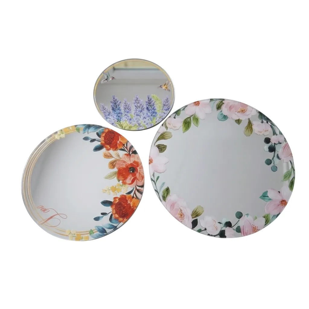 Round flexible self-adhesive non-glass mirror sticker in assorted designs for wall décor and crafts