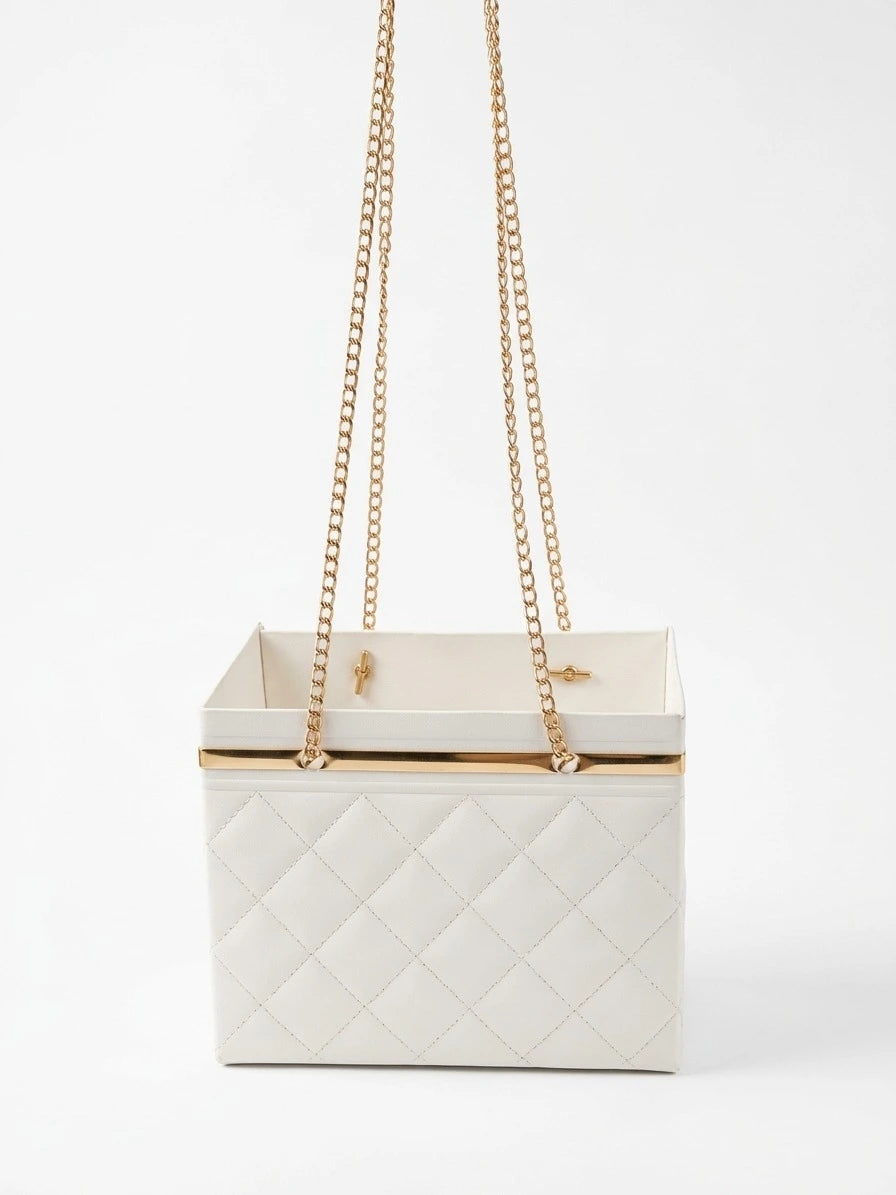 Quilted flower bouquet gift bag with gold chain handle