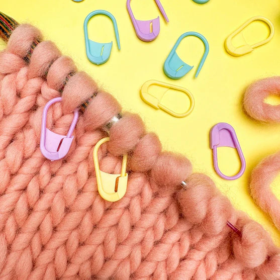 Colorful stitch markers for knitting crochet and DIY yarn projects