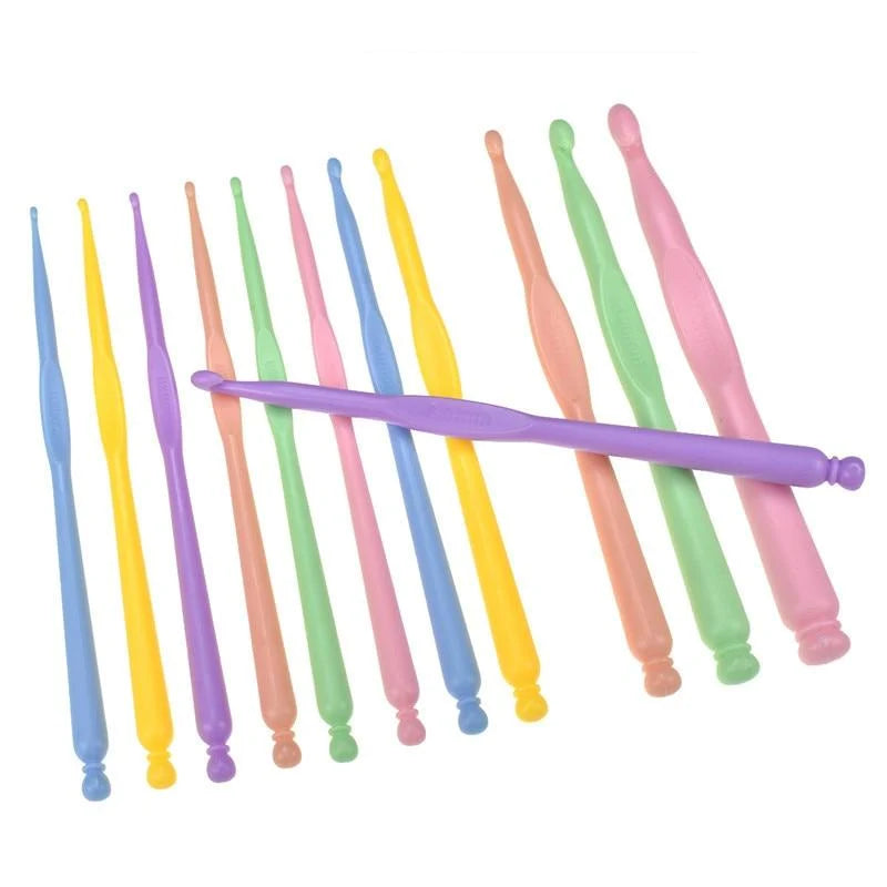 Plastic crochet hook set 12 sizes crochet needles for yarn knitting amigurumi handmade and DIY craft projects